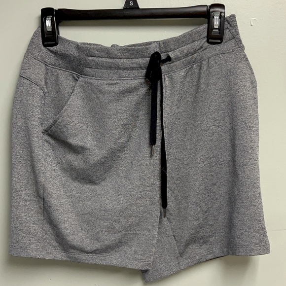 TEK GEAR NWOT Grey Athletic Shorts - Picture 1 of 5